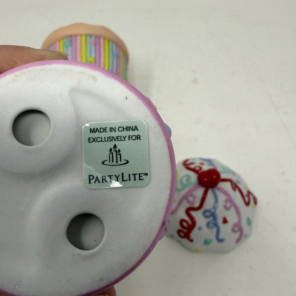 Party Lite Birthday Celebration 2 Cupcakes Tea Light Holder set - Picture 3 of 4